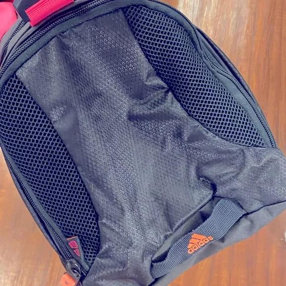 Adidas gym bag new with neon colors. - Picture 6 of 10